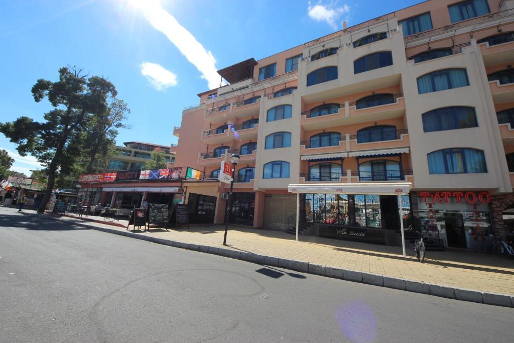 Menada Villa Bonita Apartments ซันนีบีช ภายนอก รูปภาพ