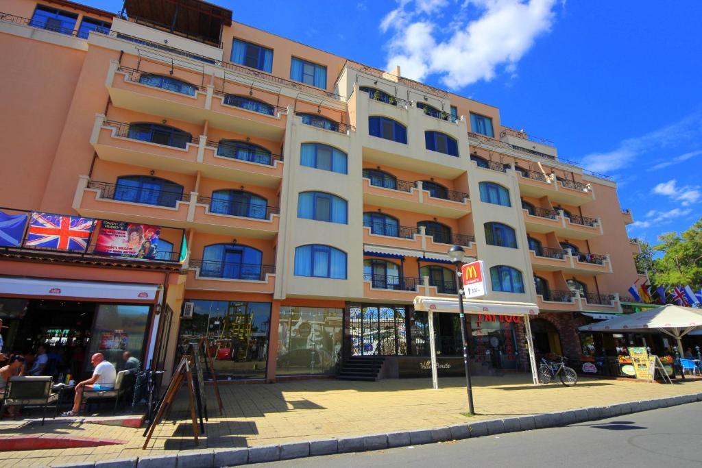 Menada Villa Bonita Apartments ซันนีบีช ภายนอก รูปภาพ