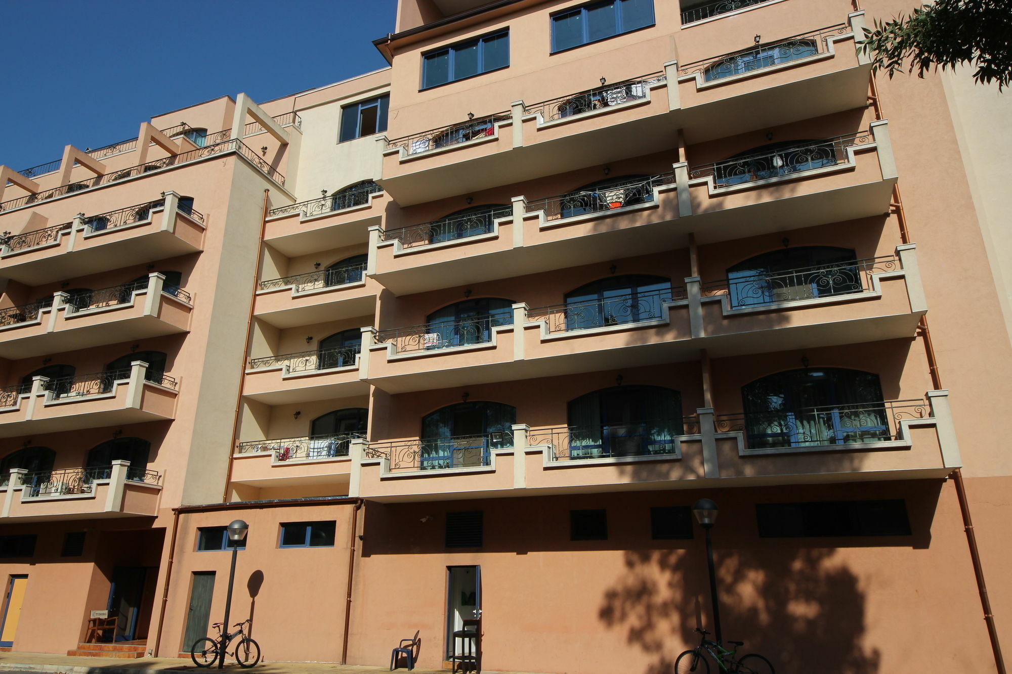 Menada Villa Bonita Apartments ซันนีบีช ภายนอก รูปภาพ