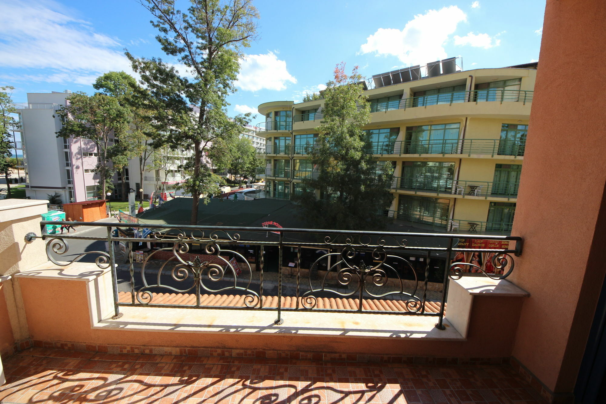 Menada Villa Bonita Apartments ซันนีบีช ภายนอก รูปภาพ